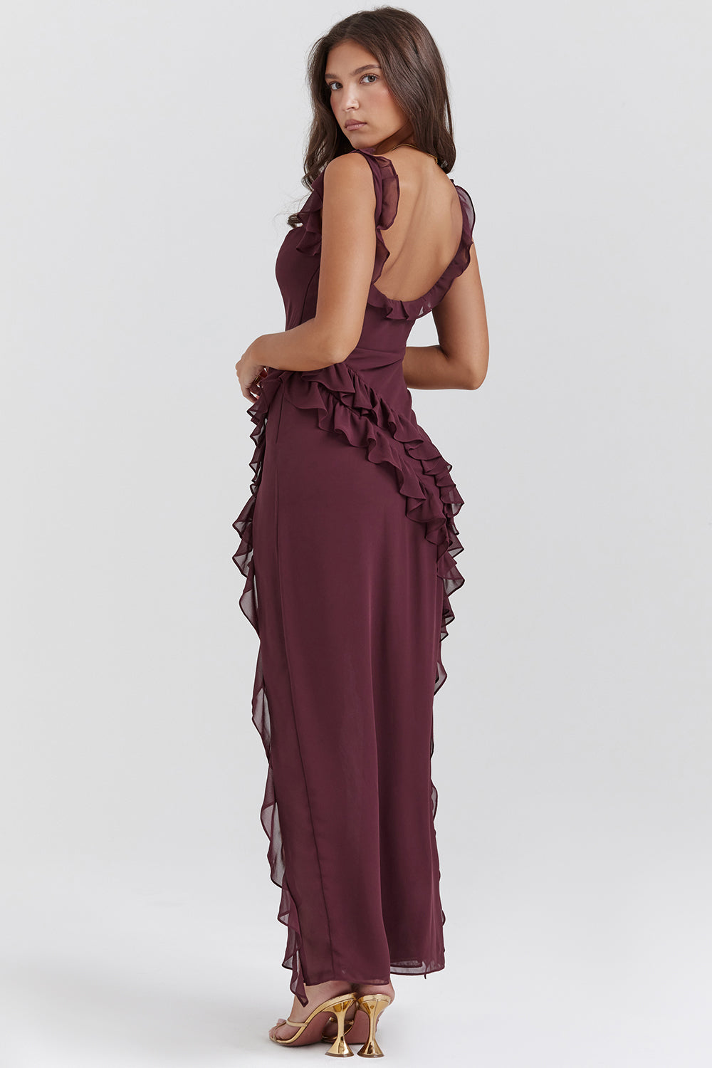 Robe femme longue – Fente haute – Bretelles réglables – Détail volant – Coupe élégante