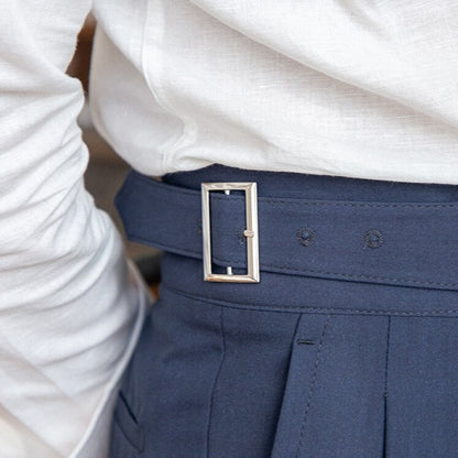 Pantalon homme élégant – Taille haute – Coupe ajustée – Pinces – Boucles réglables
