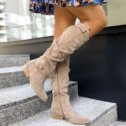 Bottes femme – Suédine souple – Coupe ample – Boucles décoratives – Style décontracté