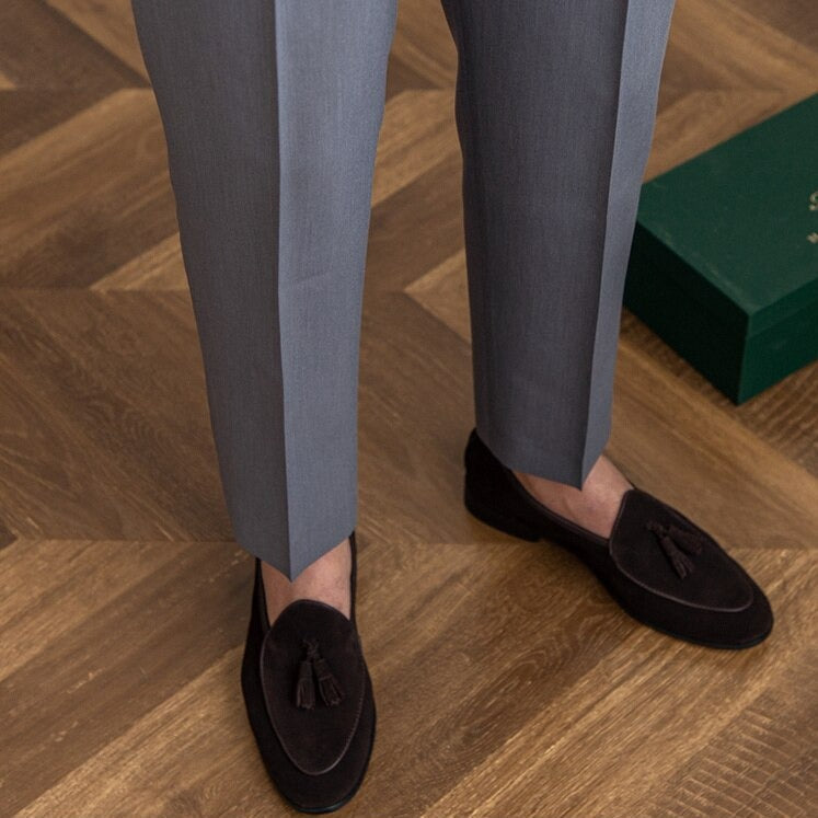 Pantalon homme élégant – Taille haute – Coupe ajustée – Pinces – Boucles réglables