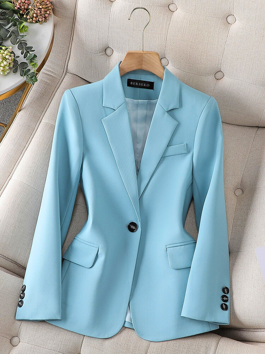 Blazer femme – Coupe slim structurée – Boutonnage simple – Style professionnel