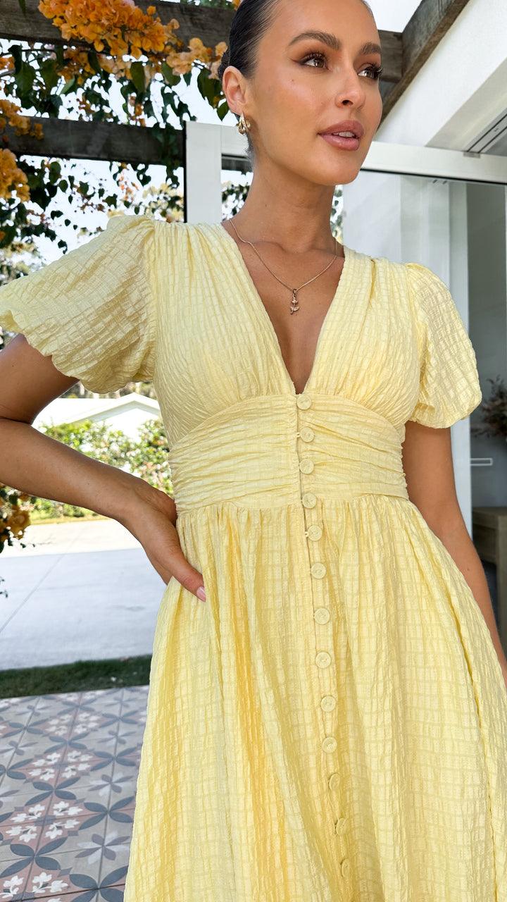 Robe longue femme – Tissu fluide respirant – Boutonnée – Manches longues